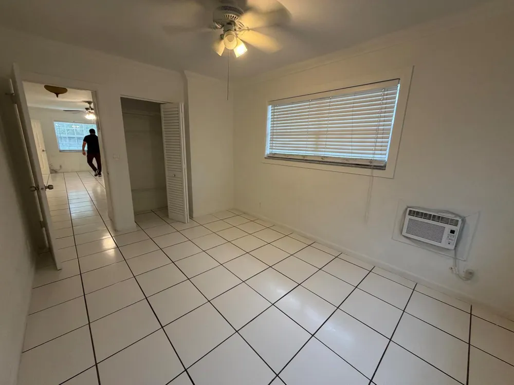421 NE 11TH STREET #5 Fort Lauderdale, FL 33304