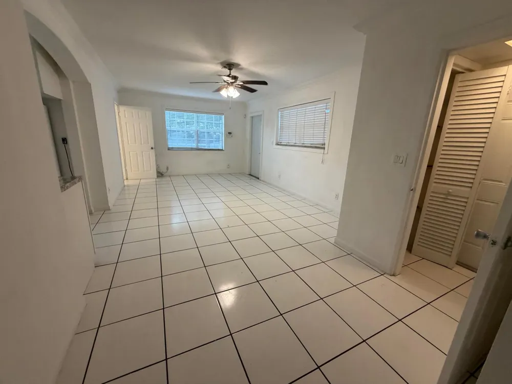 421 NE 11TH STREET #5 Fort Lauderdale, FL 33304