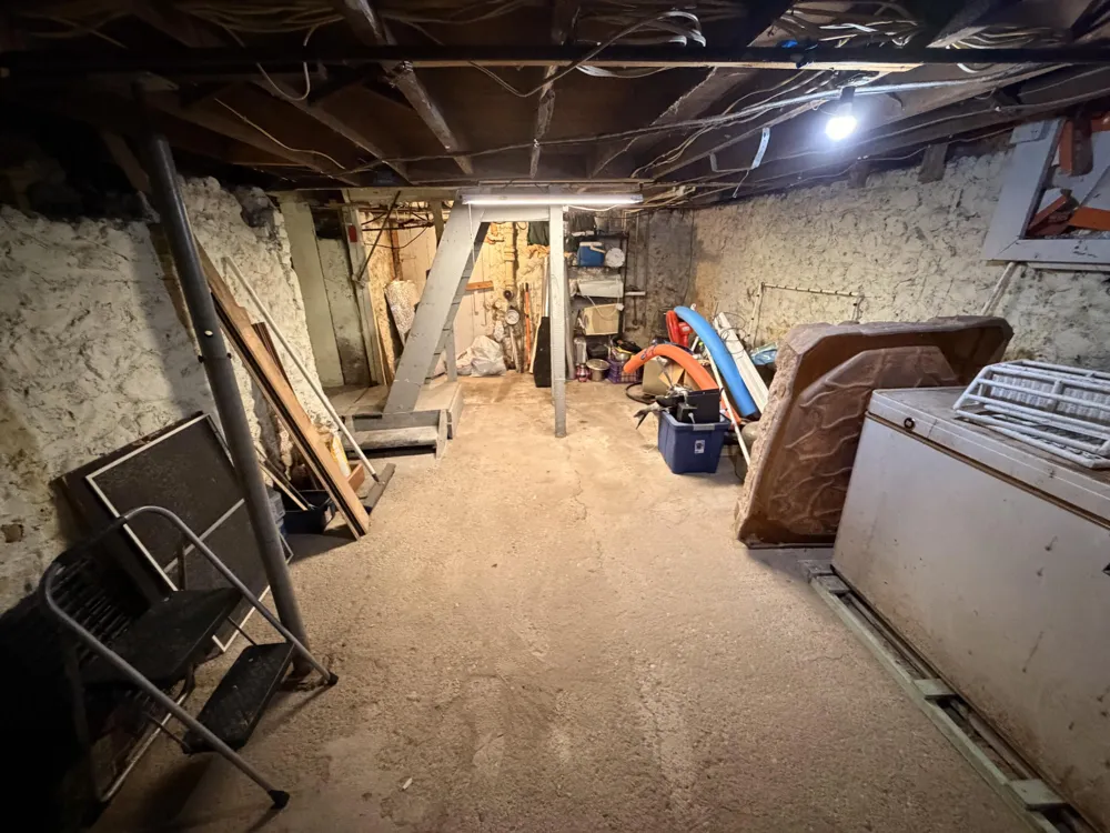 908 Napoleon Road Leoni Township, MI 49254