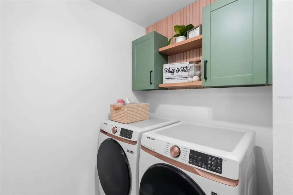 12927 SEASONG TERRACE Bradenton, FL 34211