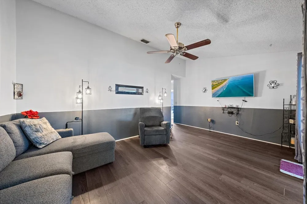 3419 29TH STREET COURT E Bradenton, FL 34208
