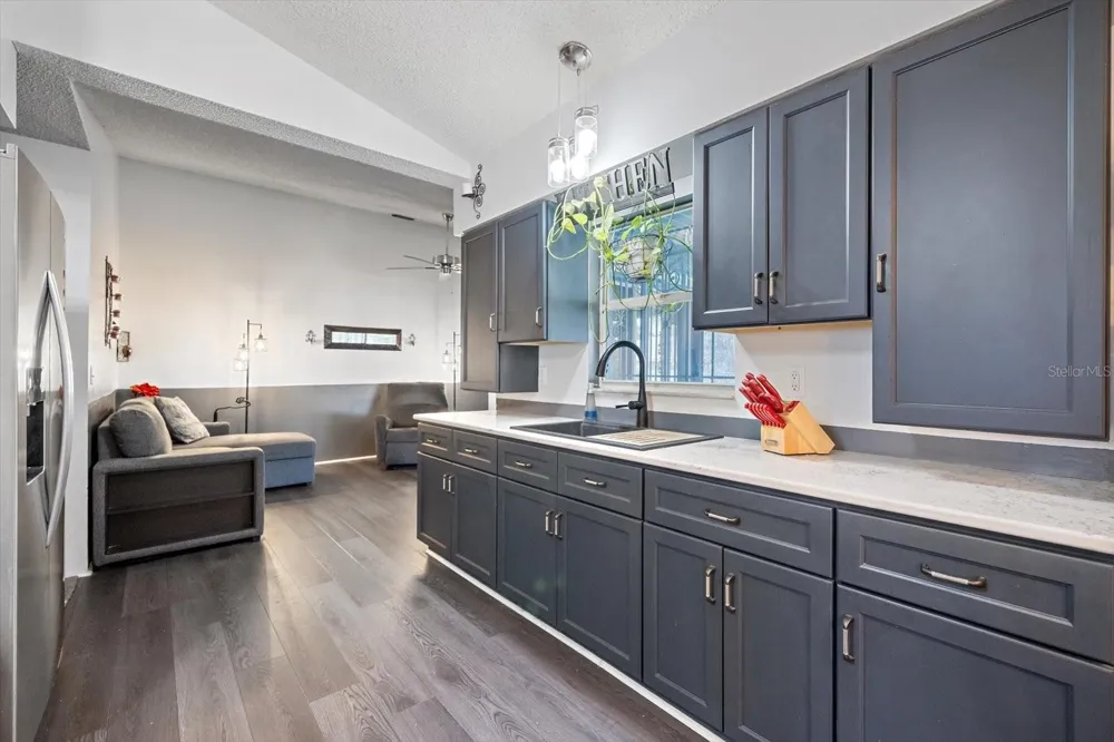 3419 29TH STREET COURT E Bradenton, FL 34208