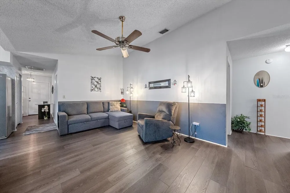 3419 29TH STREET COURT E Bradenton, FL 34208