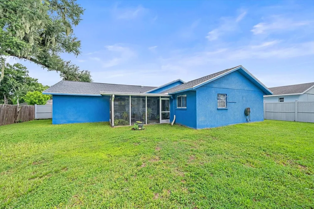 3419 29TH STREET COURT E Bradenton, FL 34208