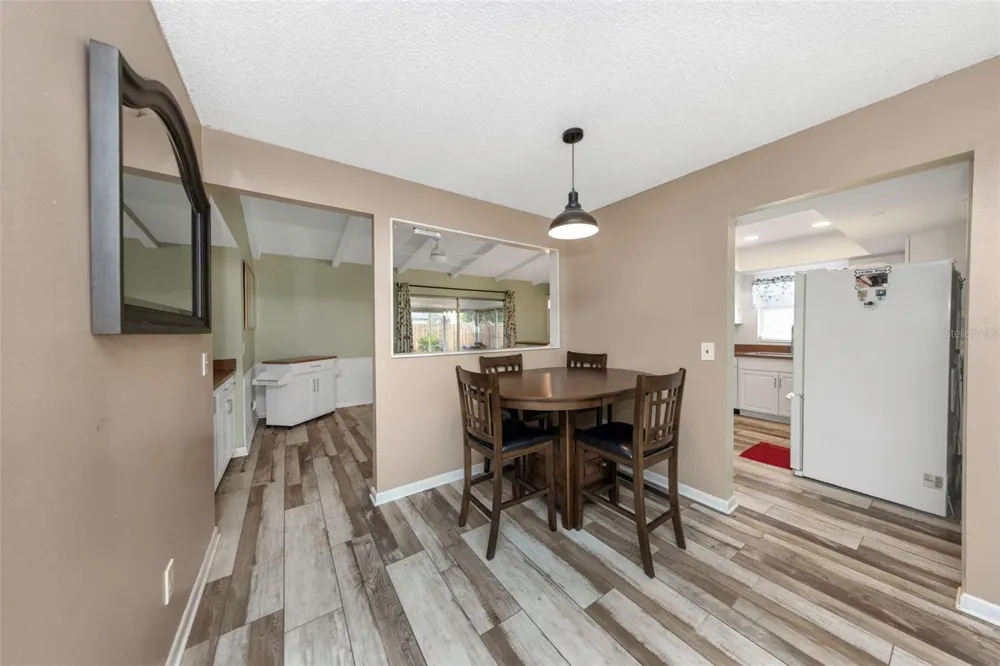 17704 RIVENDEL ROAD Lutz, FL 33549