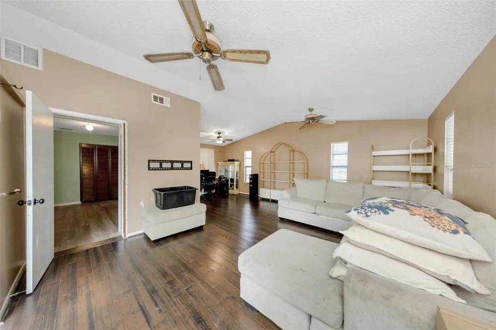 17704 RIVENDEL ROAD Lutz, FL 33549