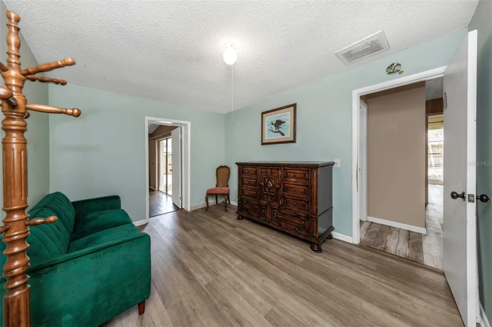 17704 RIVENDEL ROAD Lutz, FL 33549