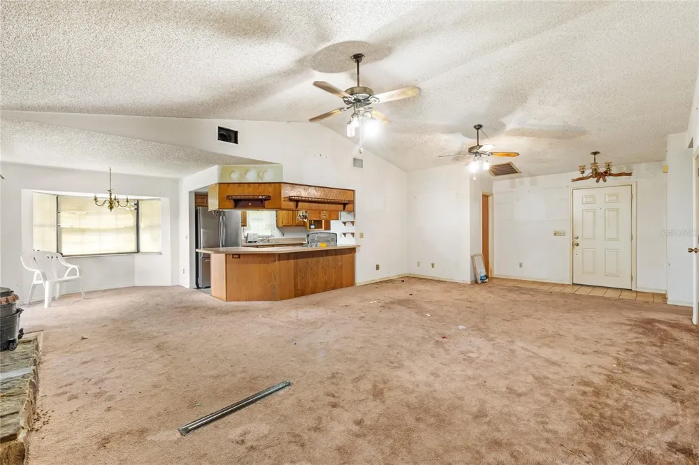 310 PARADISE ISLAND DRIVE Haines City, FL 33844