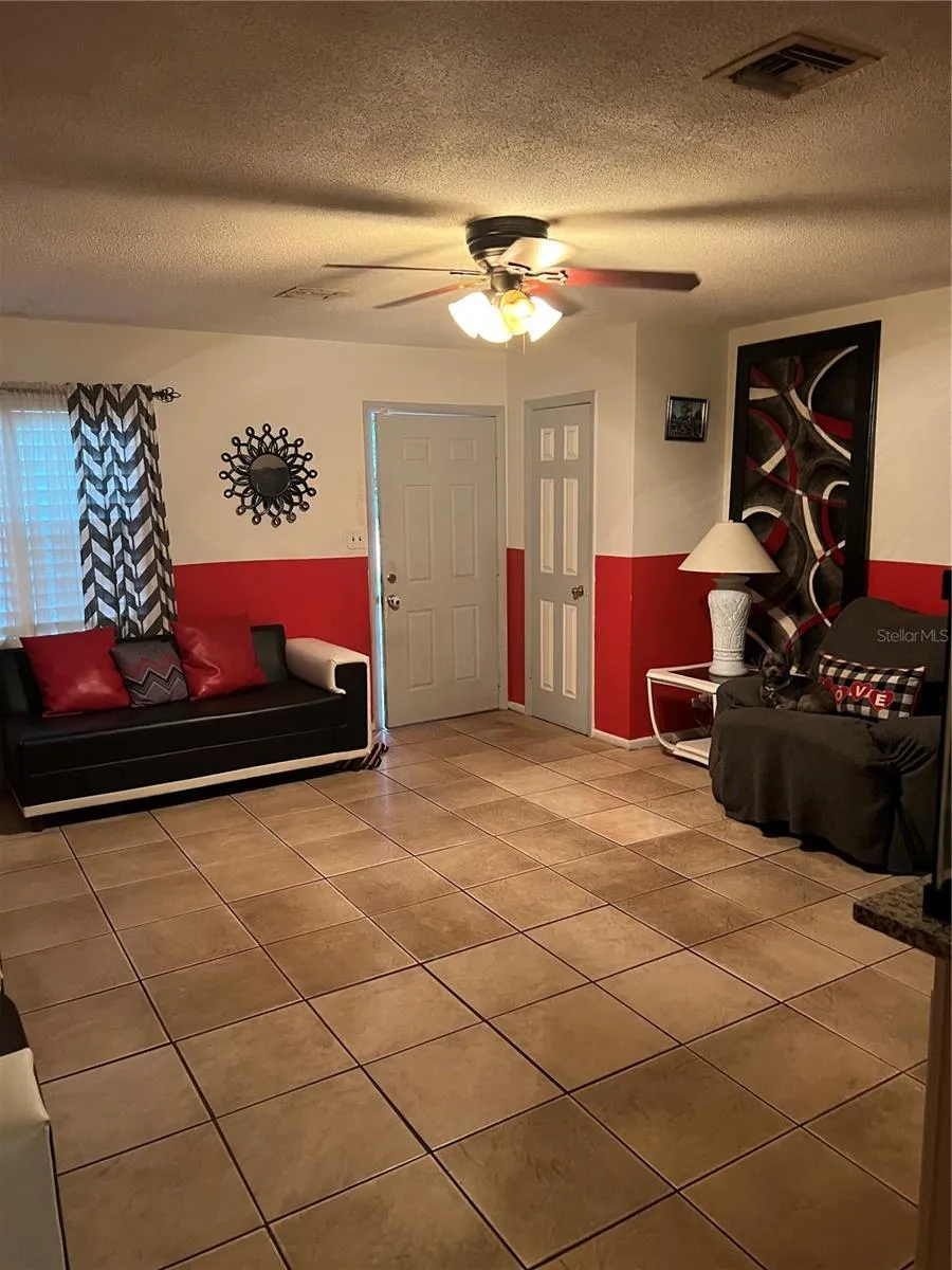 830 BALTIMORE Orlando, FL 32810