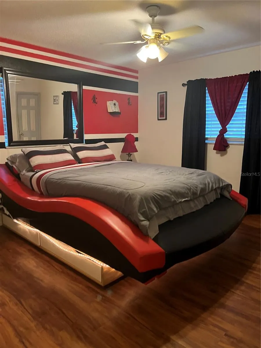830 BALTIMORE Orlando, FL 32810