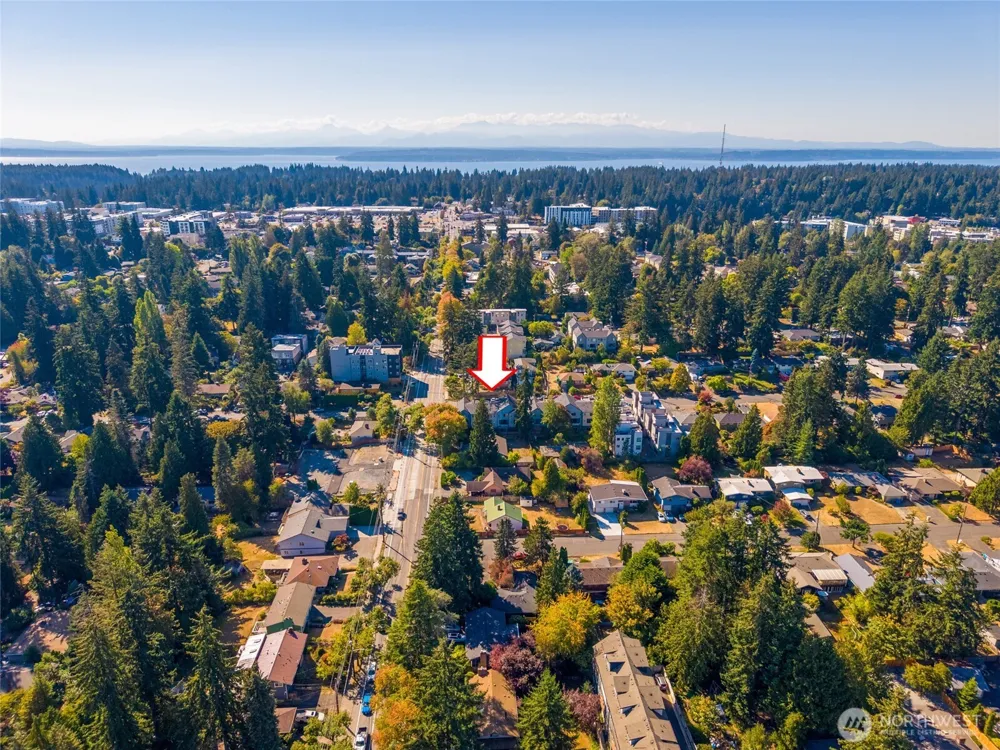 18504 Wallingford Avenue Shoreline, WA 98133