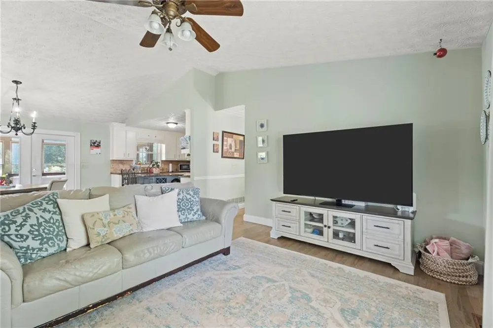 2555 Morgan Lake Drive NE Marietta, GA 30066