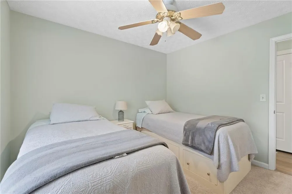 2555 Morgan Lake Drive NE Marietta, GA 30066