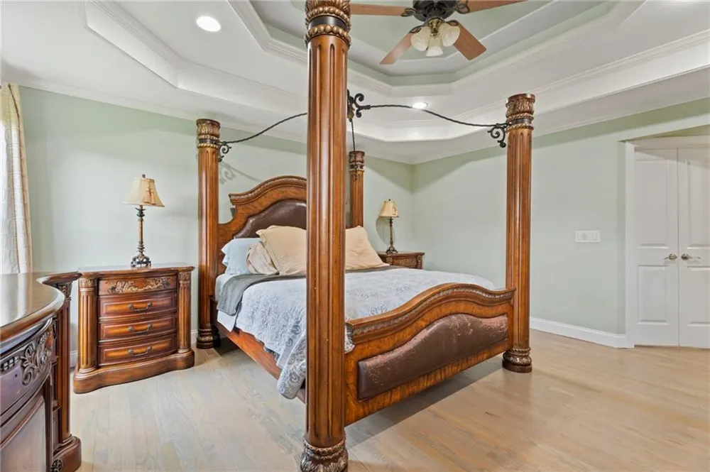 2555 Morgan Lake Drive NE Marietta, GA 30066