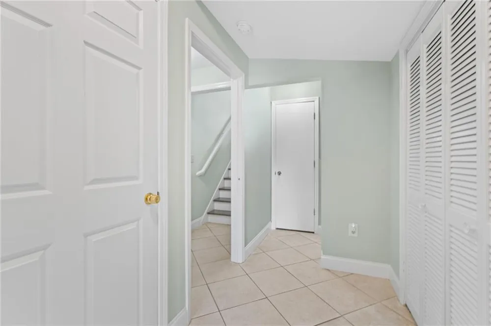 2555 Morgan Lake Drive NE Marietta, GA 30066