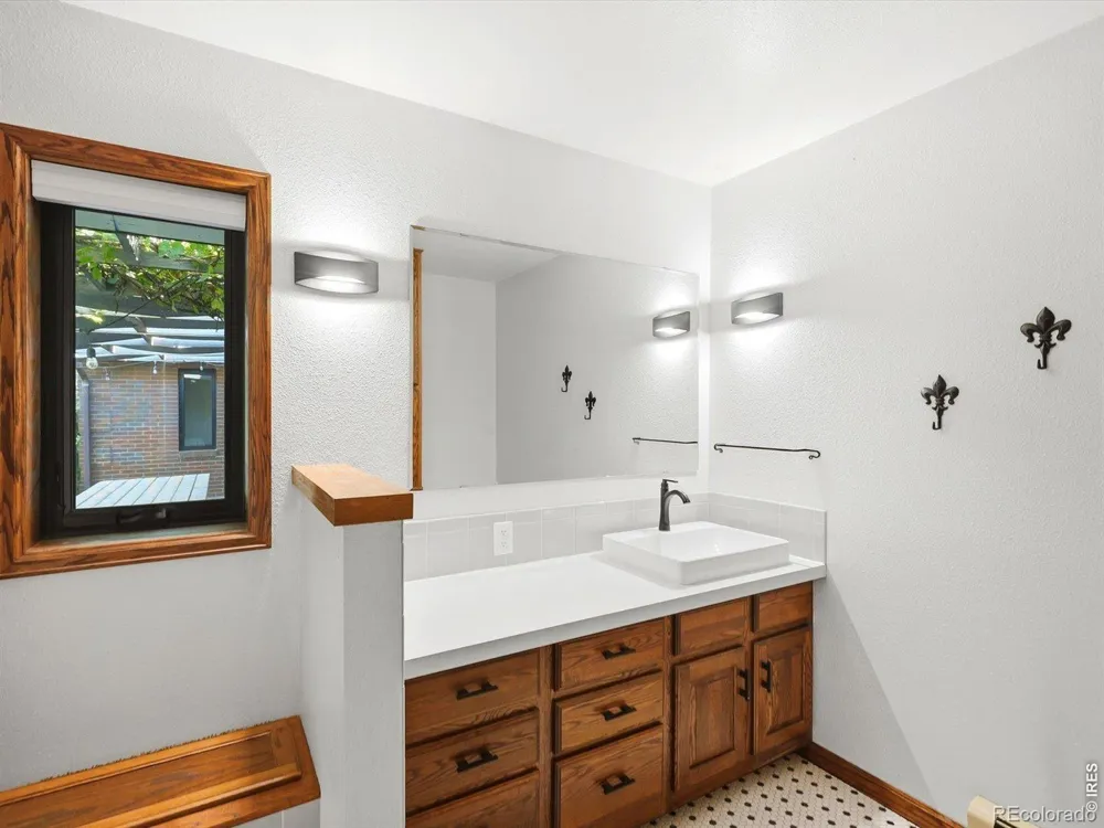 8020 81st Street Longmont, CO 80503