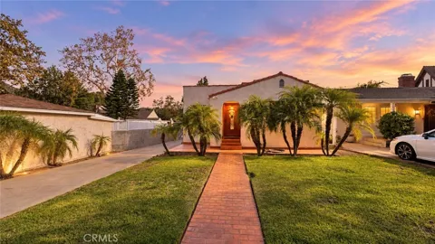 1722 Woodland Avenue