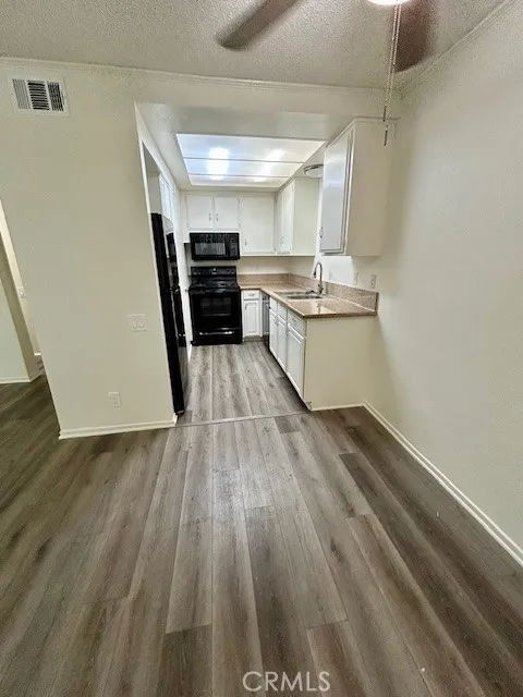 68460 Kings Road #B Cathedral City, CA 92234