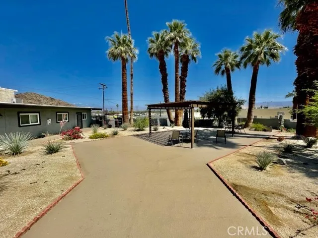 36947 Melrose Drive #4 Cathedral City, CA 92234