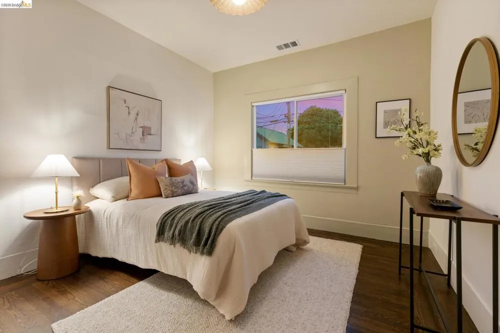 452 44Th St Oakland, CA 94609