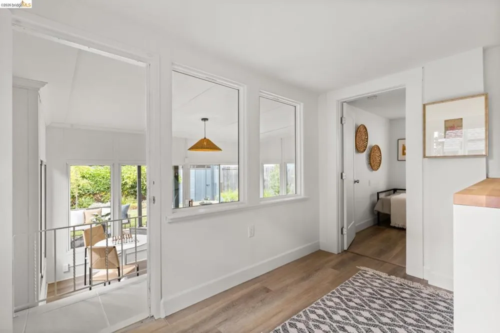 452 44Th St Oakland, CA 94609
