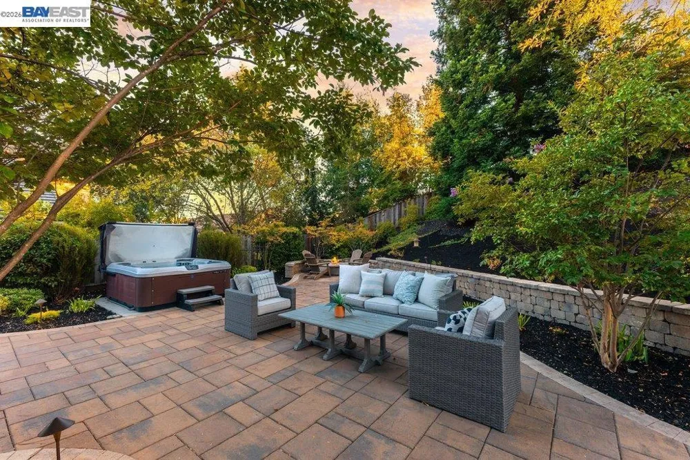 1208 Cheshire Cir Danville, CA 94506