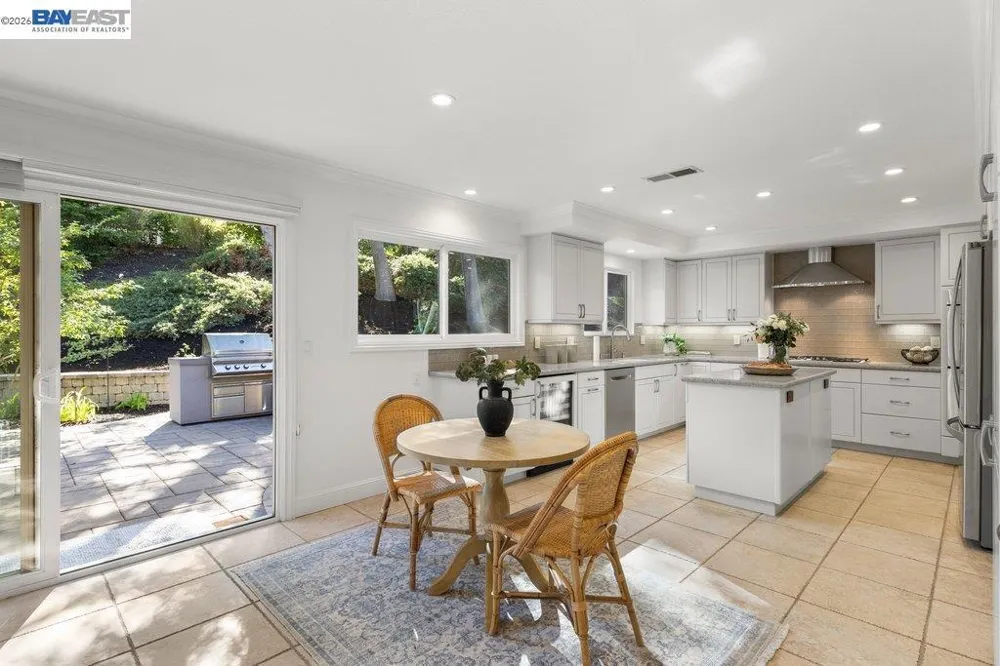 1208 Cheshire Cir Danville, CA 94506