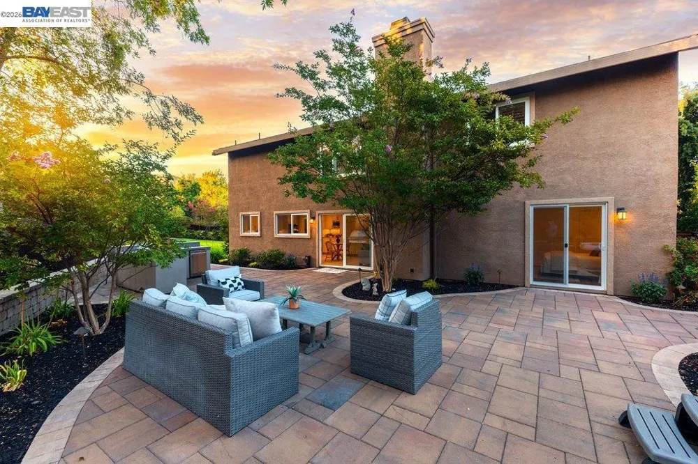 1208 Cheshire Cir Danville, CA 94506