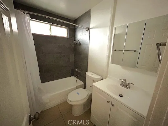37111 Cathedral Canyon Drive #B Cathedral City, CA 92234