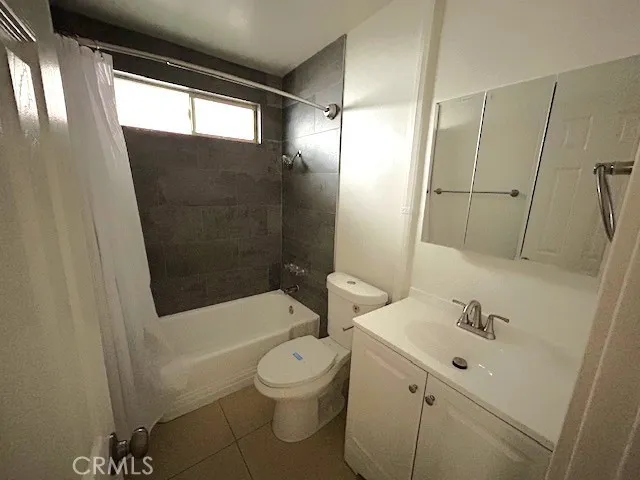 37111 Cathedral Canyon Drive #3 Cathedral City, CA 92234