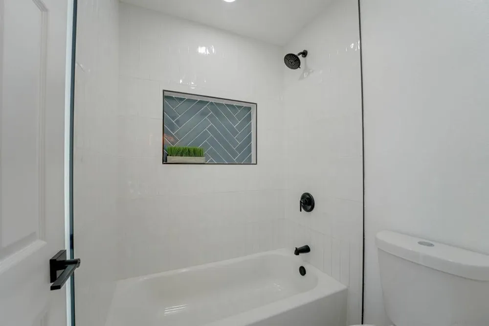 3302 Vista Rocosa Escondido, CA 92029