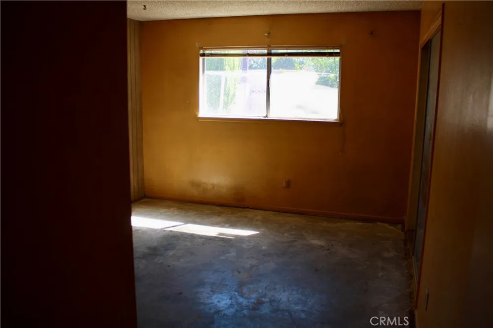 19022 Ibex Avenue Artesia, CA 90701