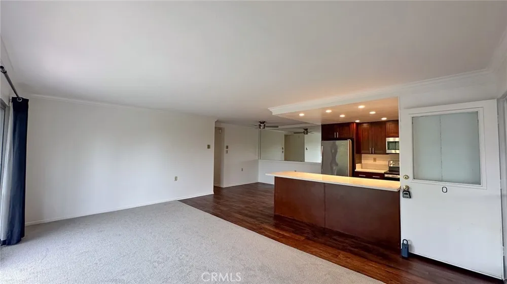 2227 Via Puerta Laguna Woods, CA 92637