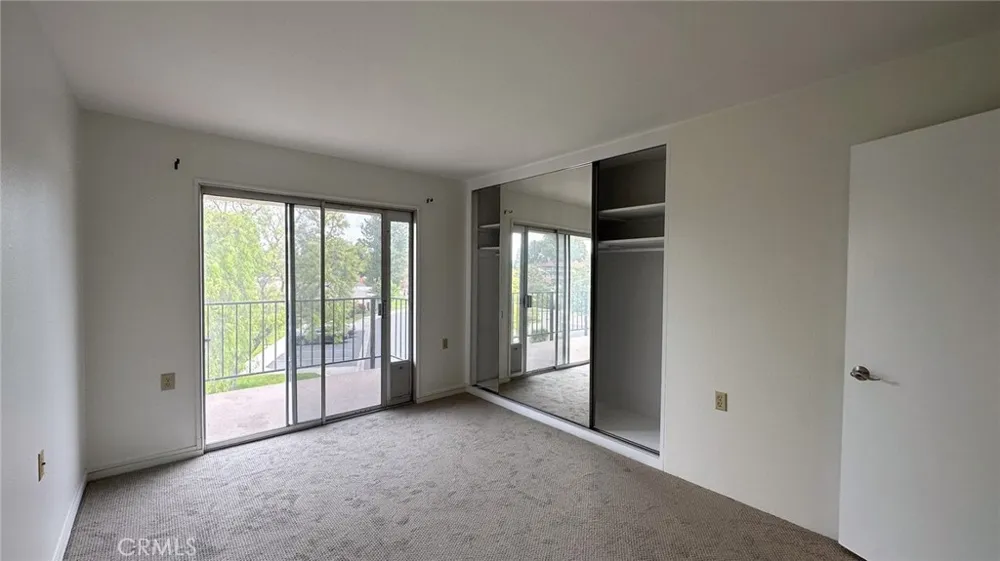 2227 Via Puerta Laguna Woods, CA 92637