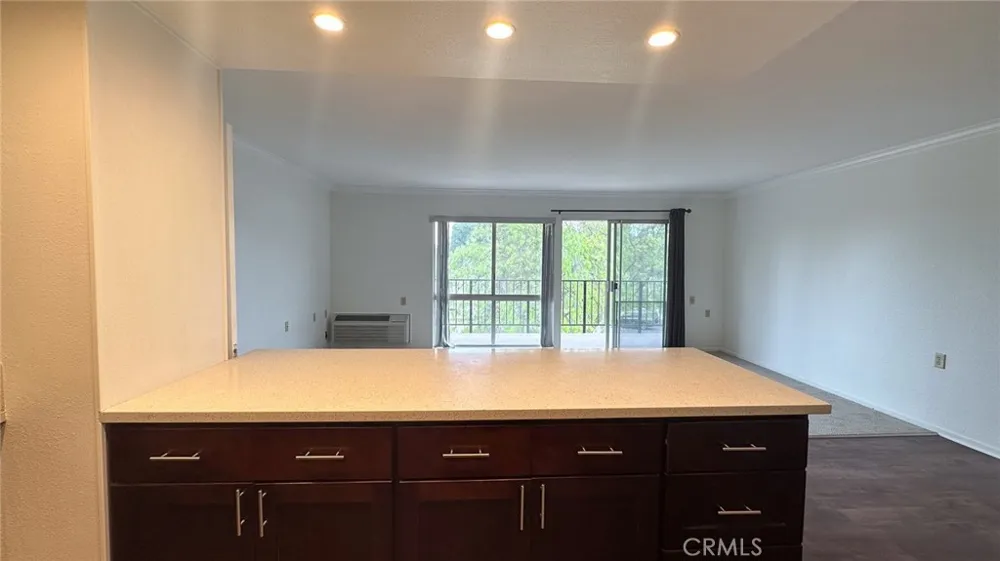 2227 Via Puerta Laguna Woods, CA 92637