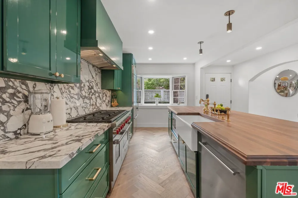 9024 Keith Avenue West Hollywood, CA 90069