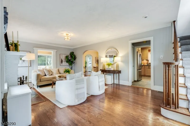 47 Fairmount Ter West Orange, NJ 07052