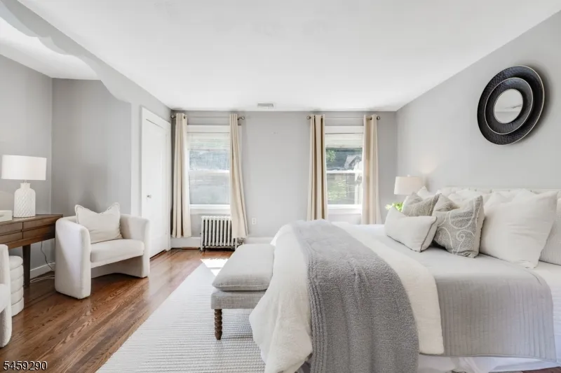 47 Fairmount Ter West Orange, NJ 07052