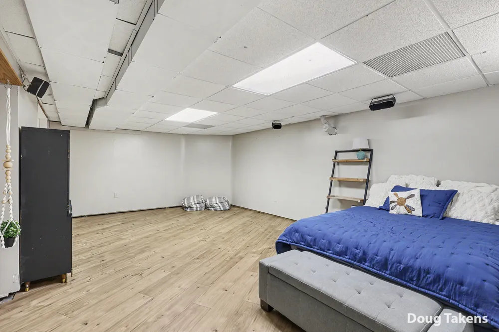 2584 116th Avenue Allegan, MI 49010