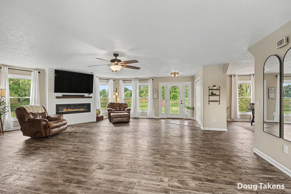 2584 116th Avenue Allegan, MI 49010