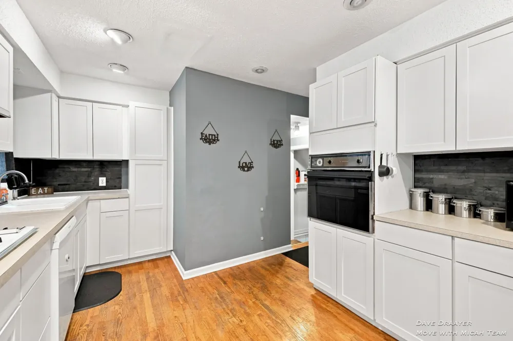 1512 Sylvan Avenue SE Grand Rapids, MI 49506