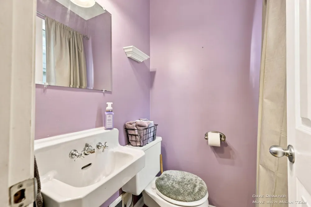 1512 Sylvan Avenue SE Grand Rapids, MI 49506