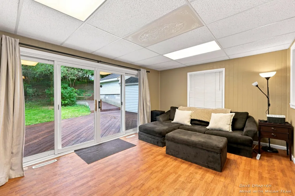 1512 Sylvan Avenue SE Grand Rapids, MI 49506