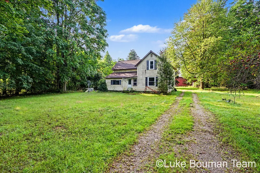 13480 Hickory Street Fruitport, MI 49415