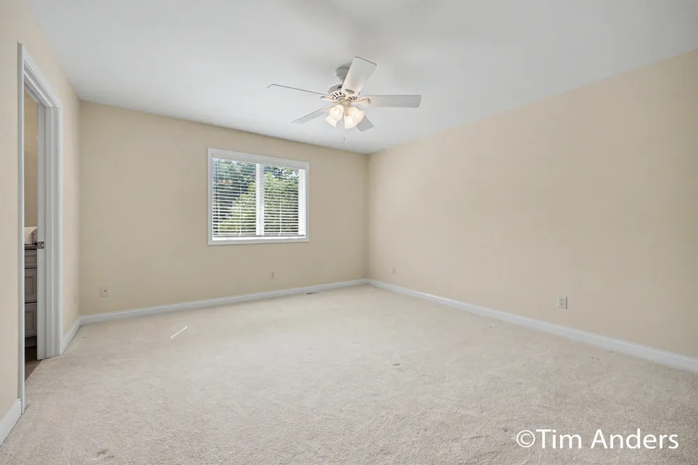6900 Archway Drive NE Rockford, MI 49341