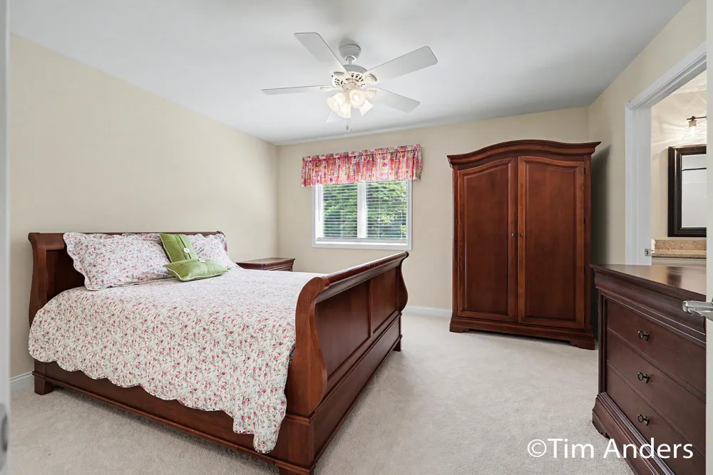 6900 Archway Drive NE Rockford, MI 49341