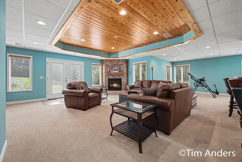 6900 Archway Drive NE Rockford, MI 49341