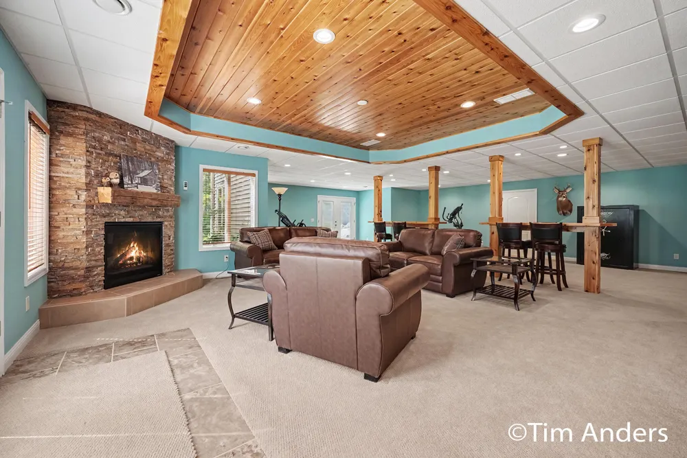 6900 Archway Drive NE Rockford, MI 49341