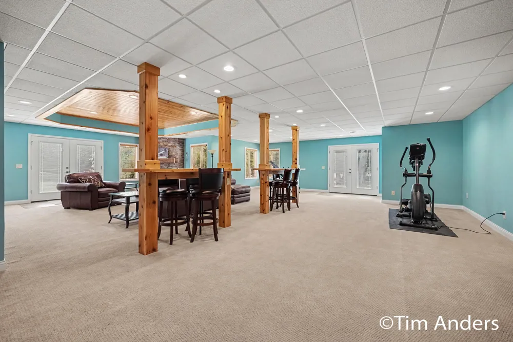 6900 Archway Drive NE Rockford, MI 49341