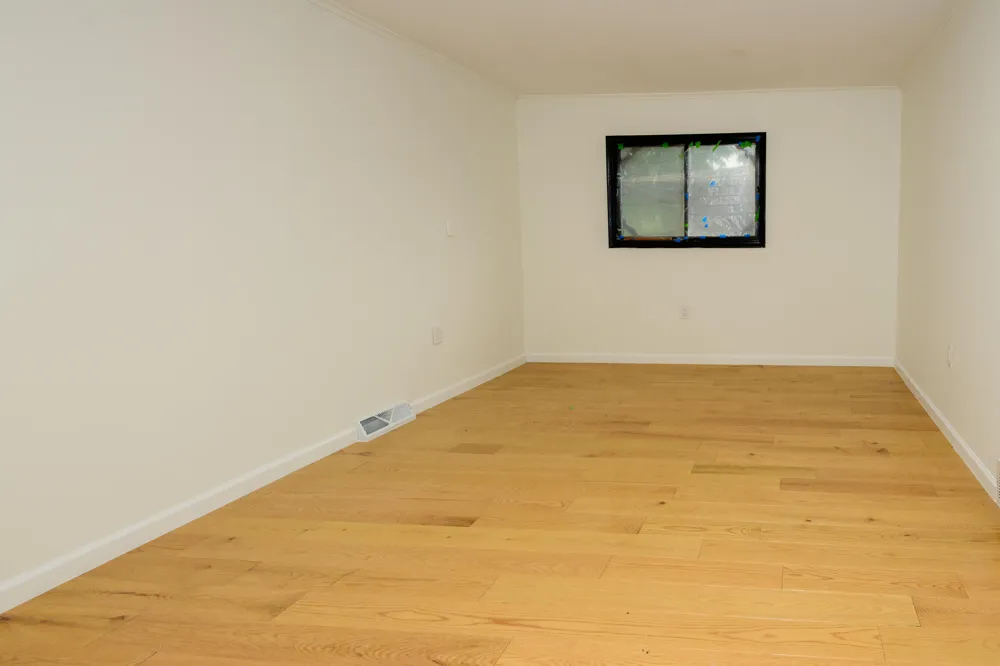 23040 Pembroke Avenue Detroit, MI 48219